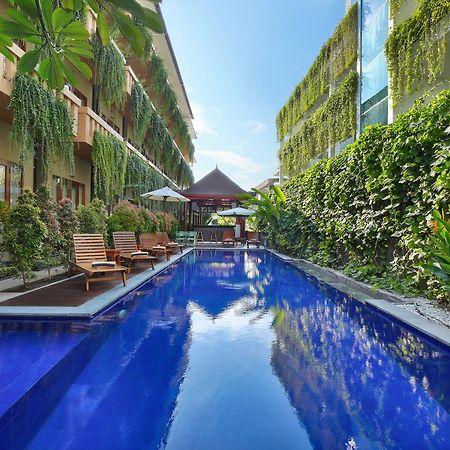 Bali Chaya Hotel Legian Экстерьер фото
