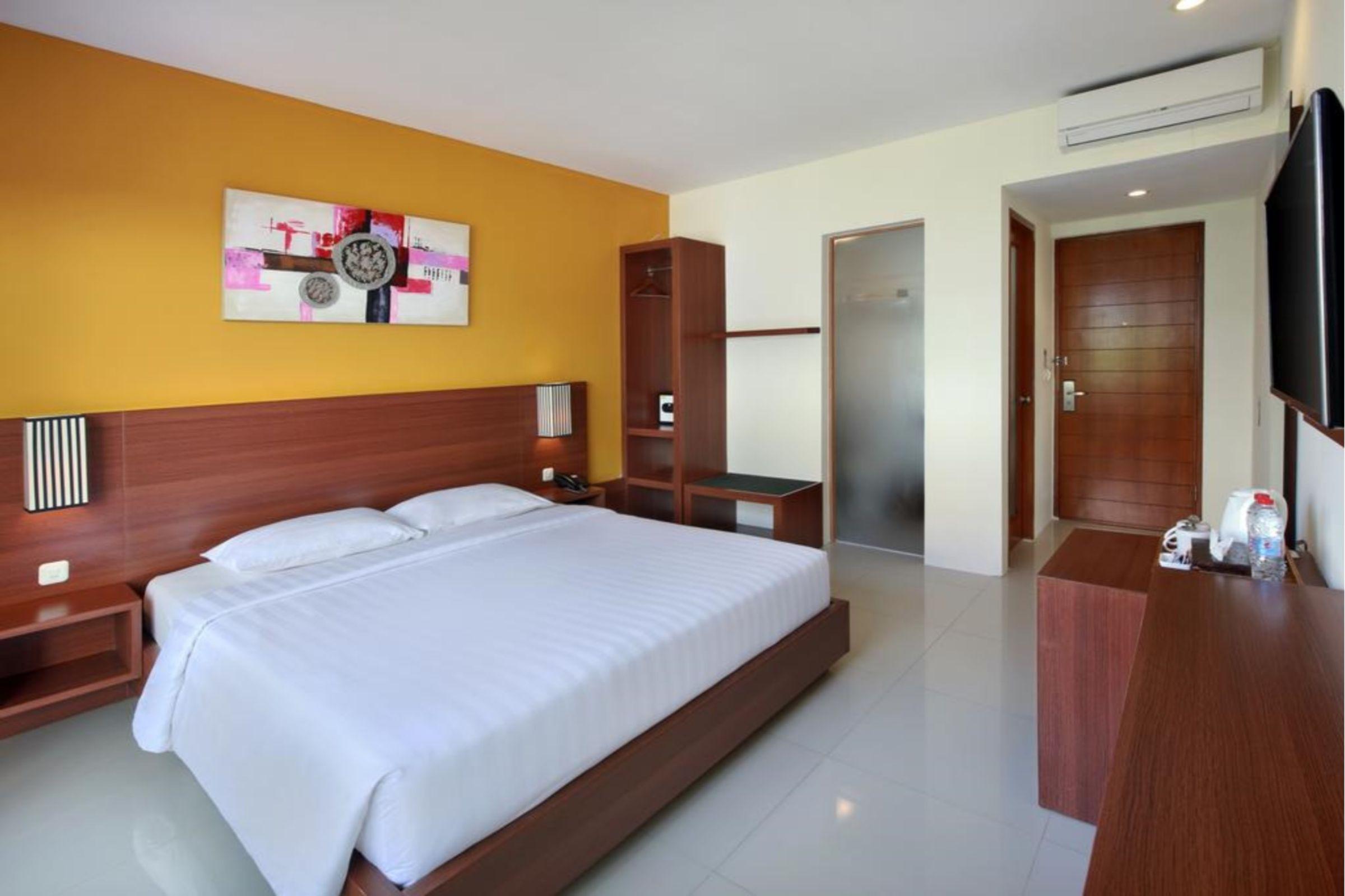 Bali Chaya Hotel Legian Экстерьер фото
