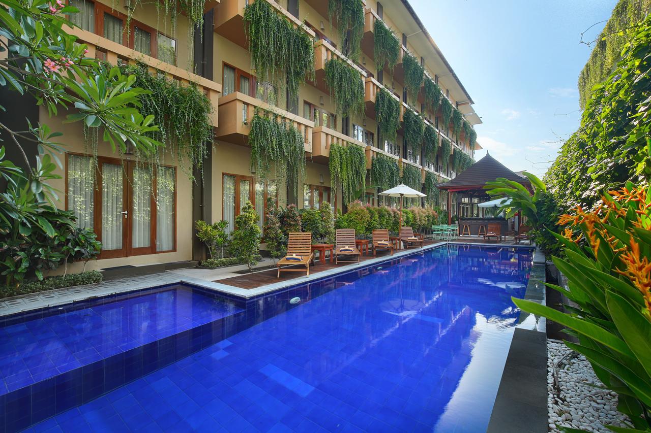 Bali Chaya Hotel Legian Экстерьер фото