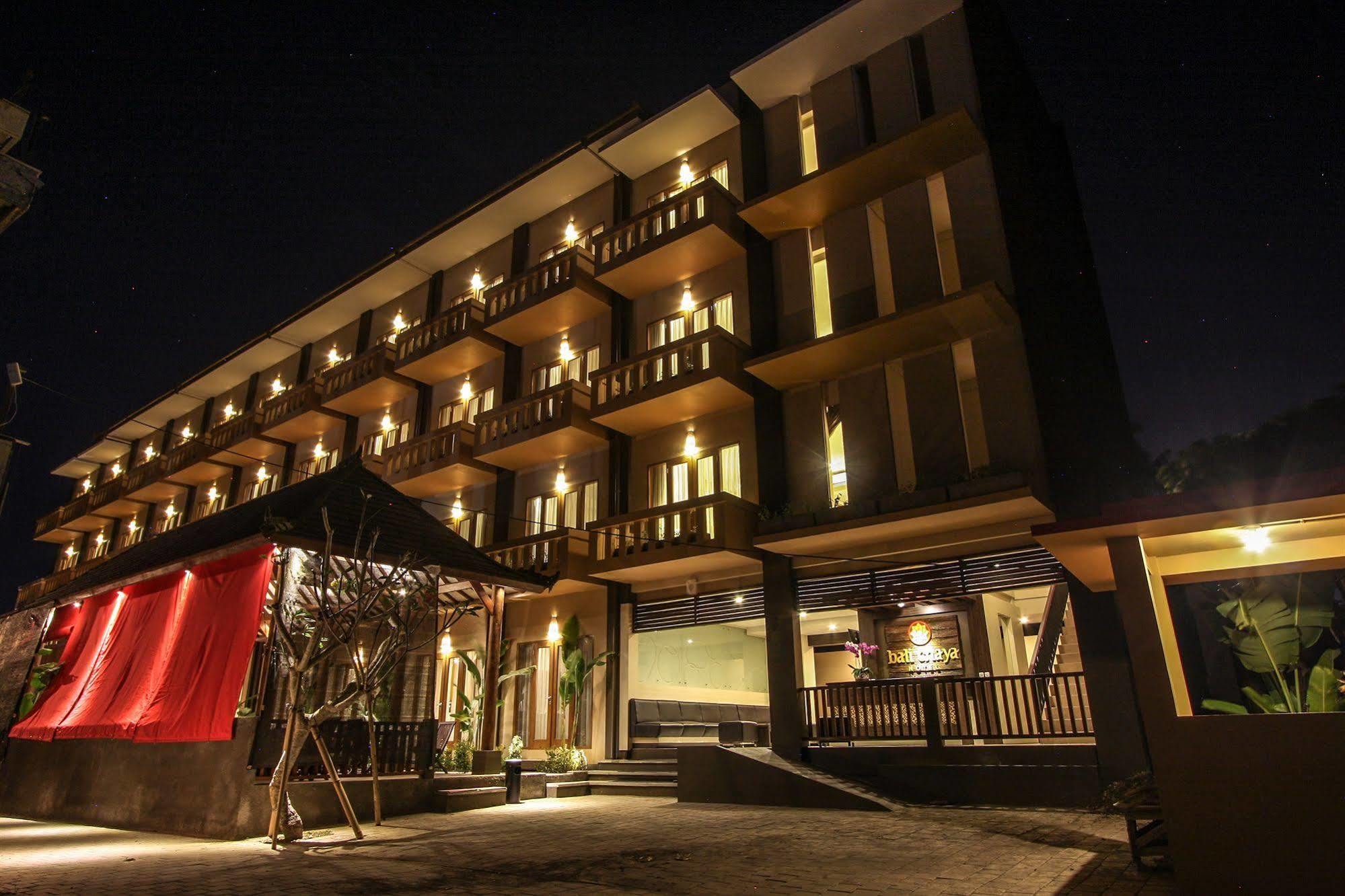 Bali Chaya Hotel Legian Экстерьер фото